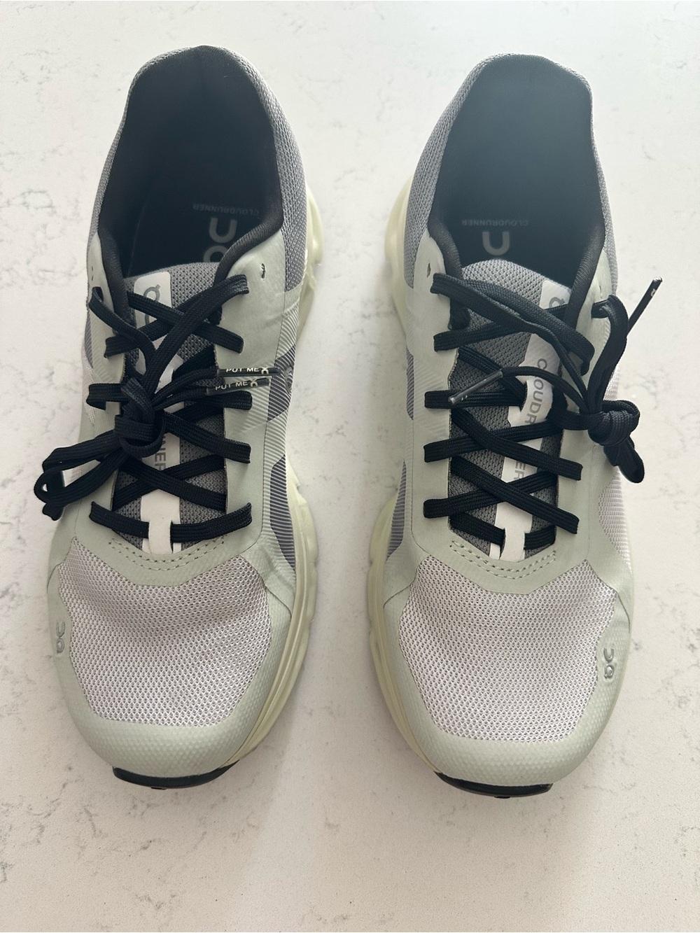 On Cloudrunner 2 Women’s Shoes - Worn 1x Like New!